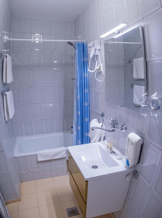 Hotel Integra 多博伊 外观 照片
